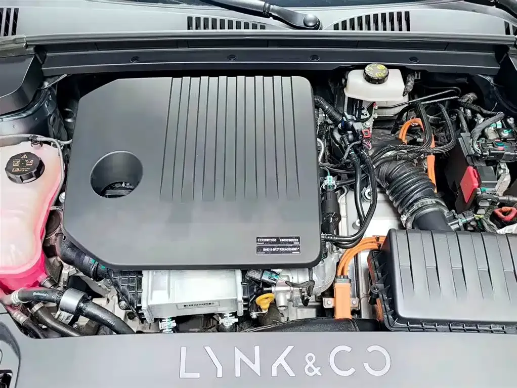 Lynk & Co 07 EM-P 2024 из CN, фото 7