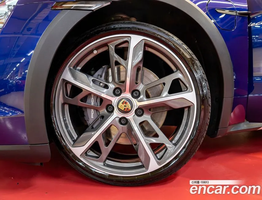 Porsche Taycan 2022 из KR, фото 7
