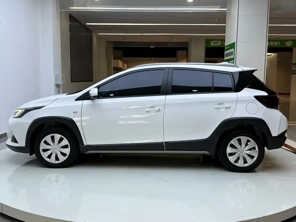 Toyota Yaris L 2022 из CN, фото 7
