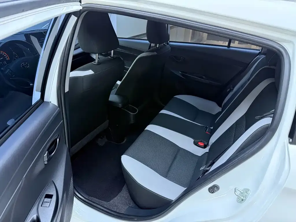 Toyota Yaris L 2022 из CN, фото 9