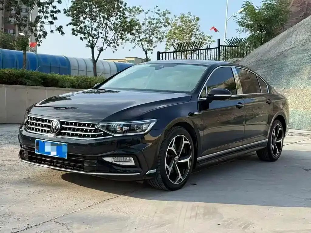 Volkswagen Magotan 2023 из CN, фото 1