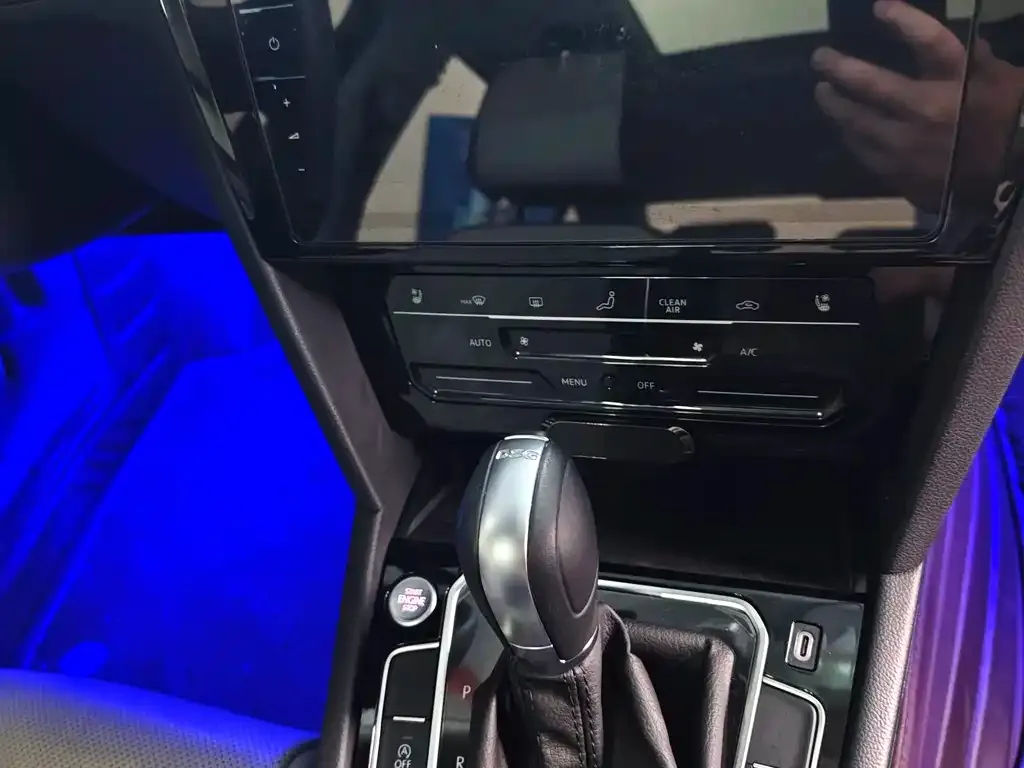 Volkswagen Magotan 2023 из CN, фото 2