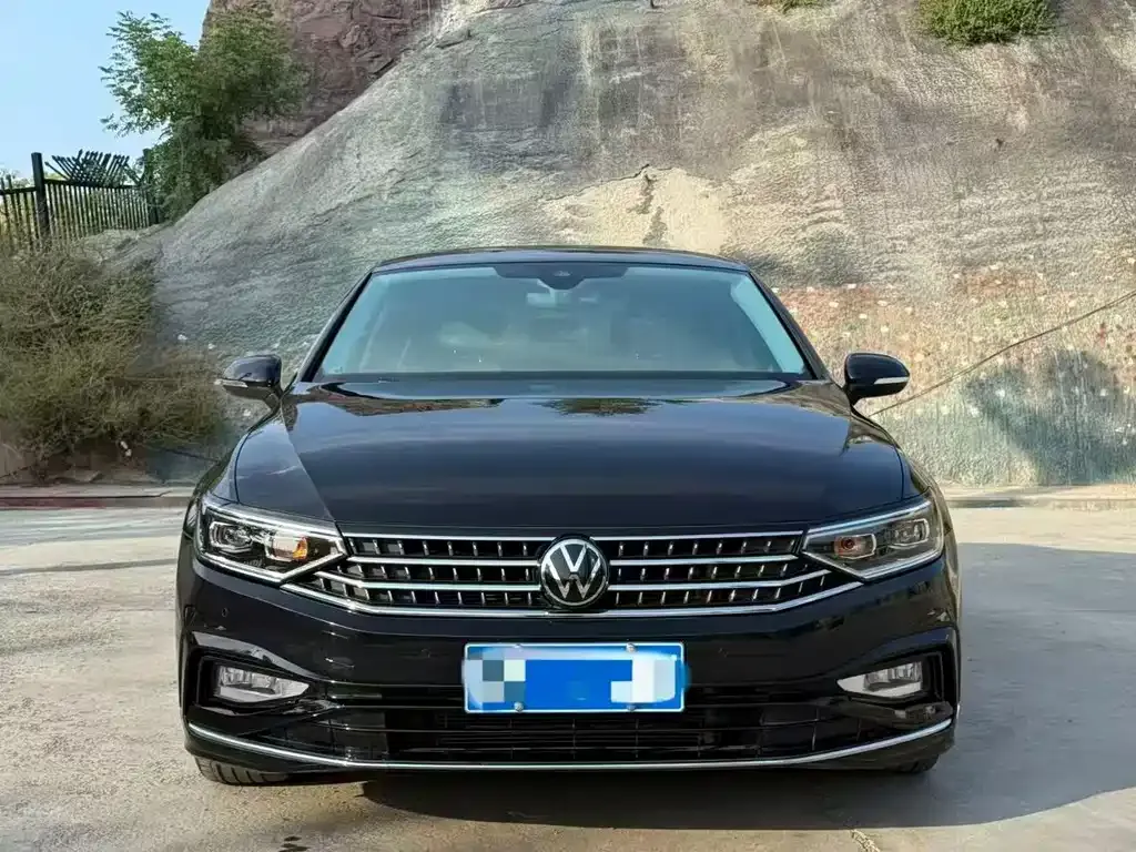 Volkswagen Magotan 2023 из CN, фото 7