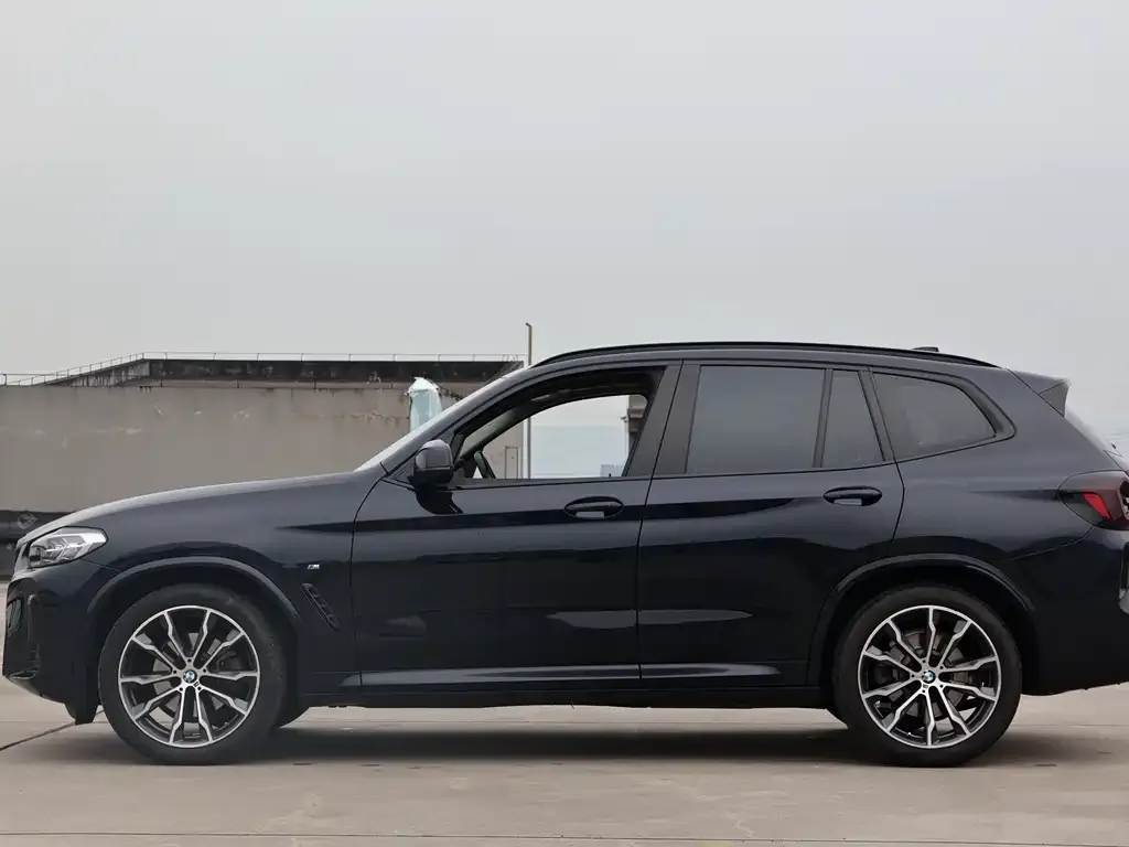 BMW X3 2022 из CN, фото 3