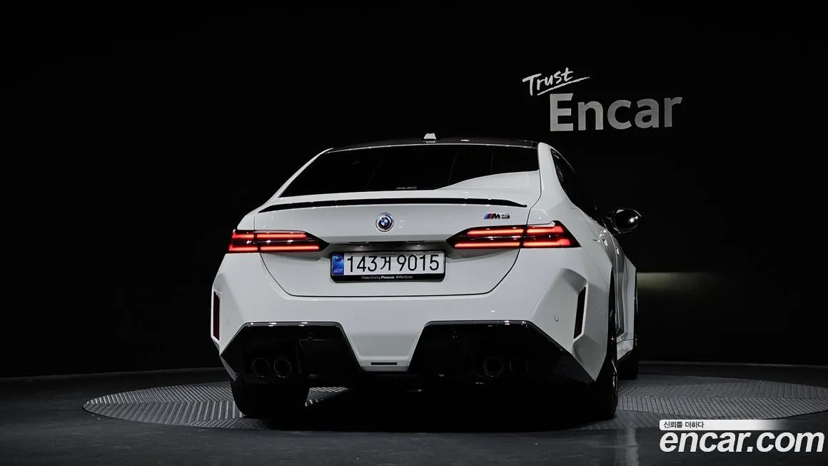 BMW M5 2025 из KR, фото 4