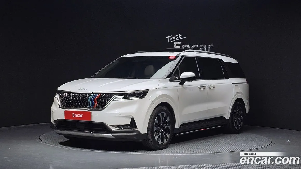 Kia Carnival 2023 из KR, фото 1