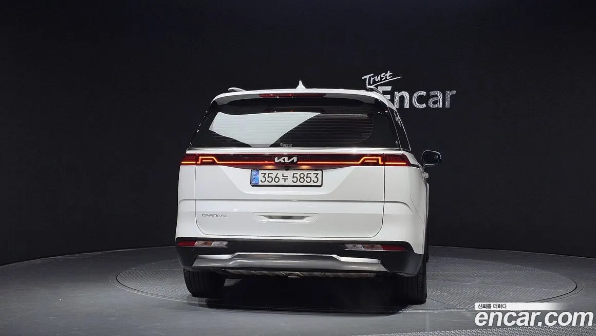 Kia Carnival 2023 из KR, фото 4