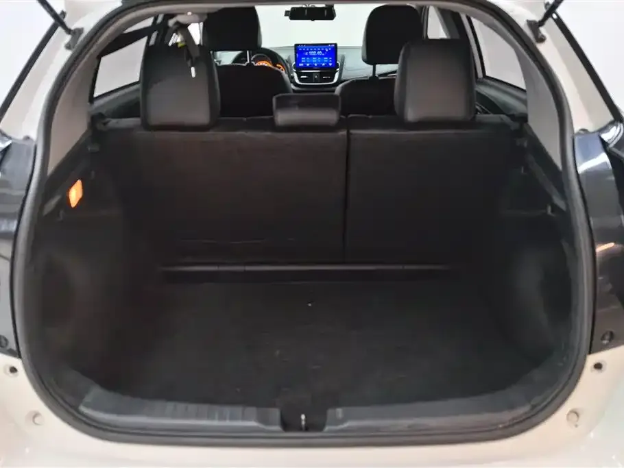 Toyota Yaris L 2023 из CN, фото 4