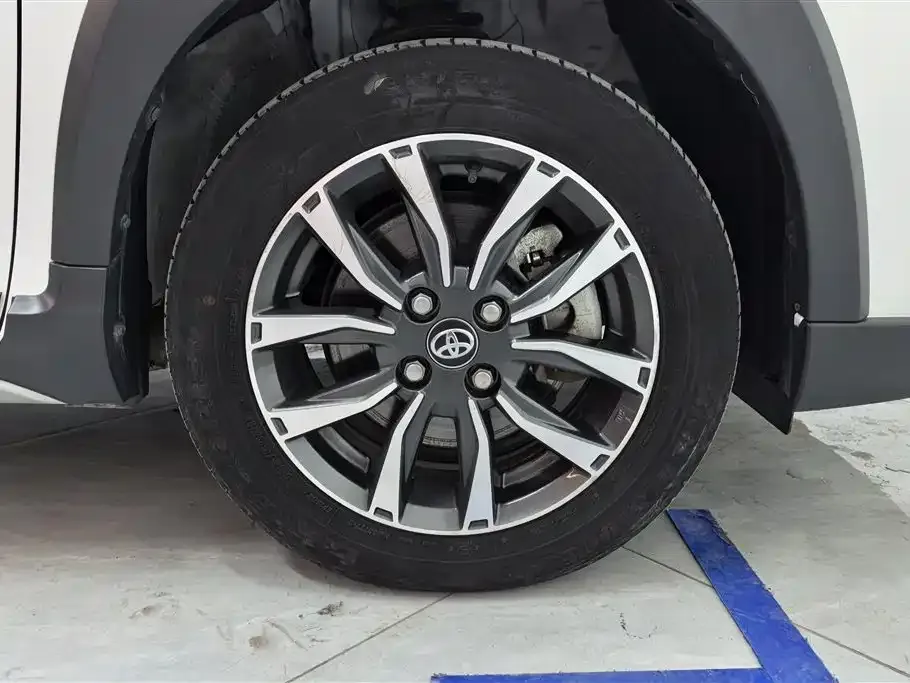 Toyota Yaris L 2023 из CN, фото 6