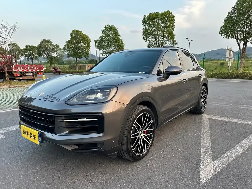 Porsche Cayenne 2024 из CN, фото 1