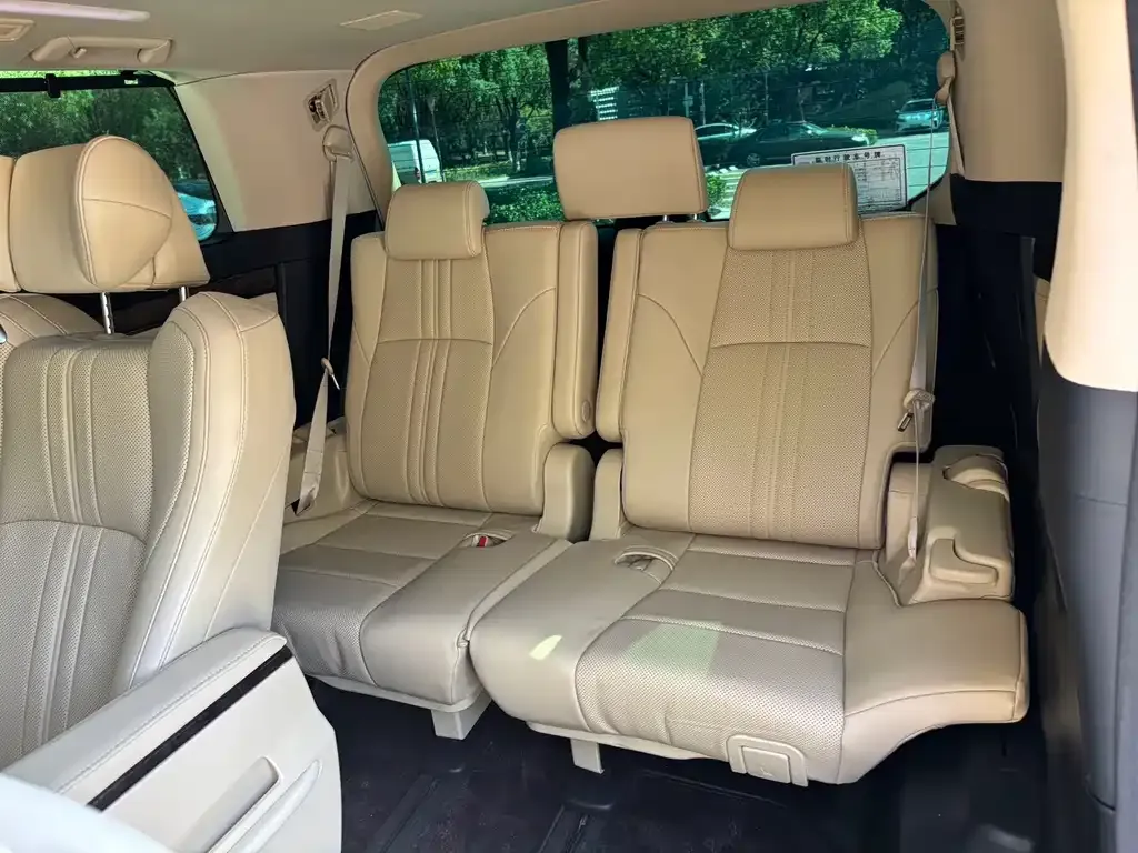 Toyota Vellfire 2023 из CN, фото 10
