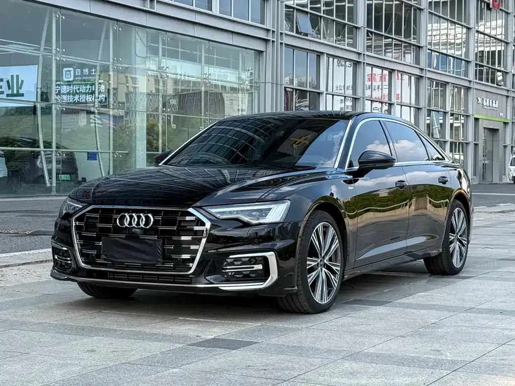 Audi A6L 2025 из CN, фото 1