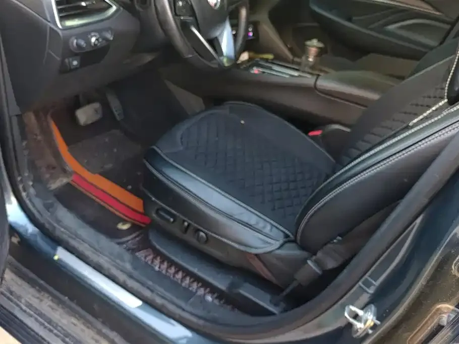 Buick Enclave 2021 из CN, фото 9