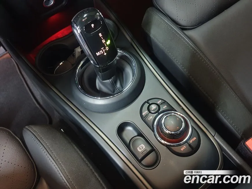 Mini Countryman 2024 из KR, фото 9