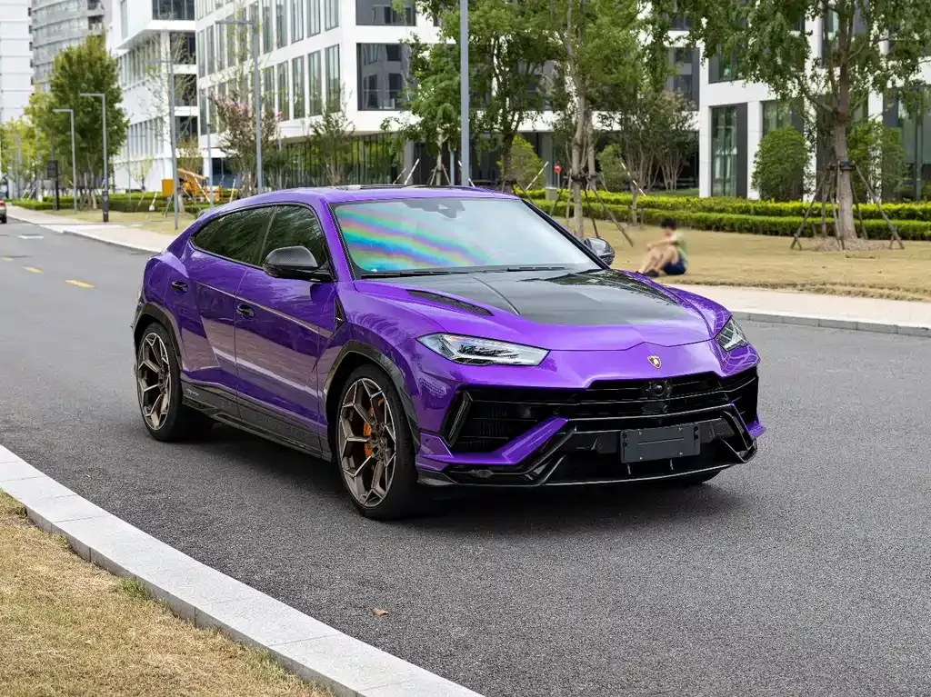 Lamborghini Urus 2023 из CN, фото 3