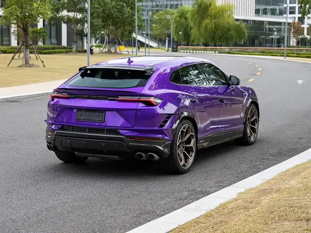 Lamborghini Urus 2023 из CN, фото 4