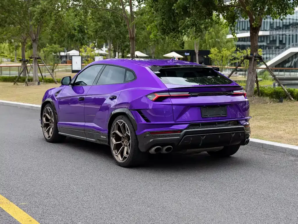 Lamborghini Urus 2023 из CN, фото 6