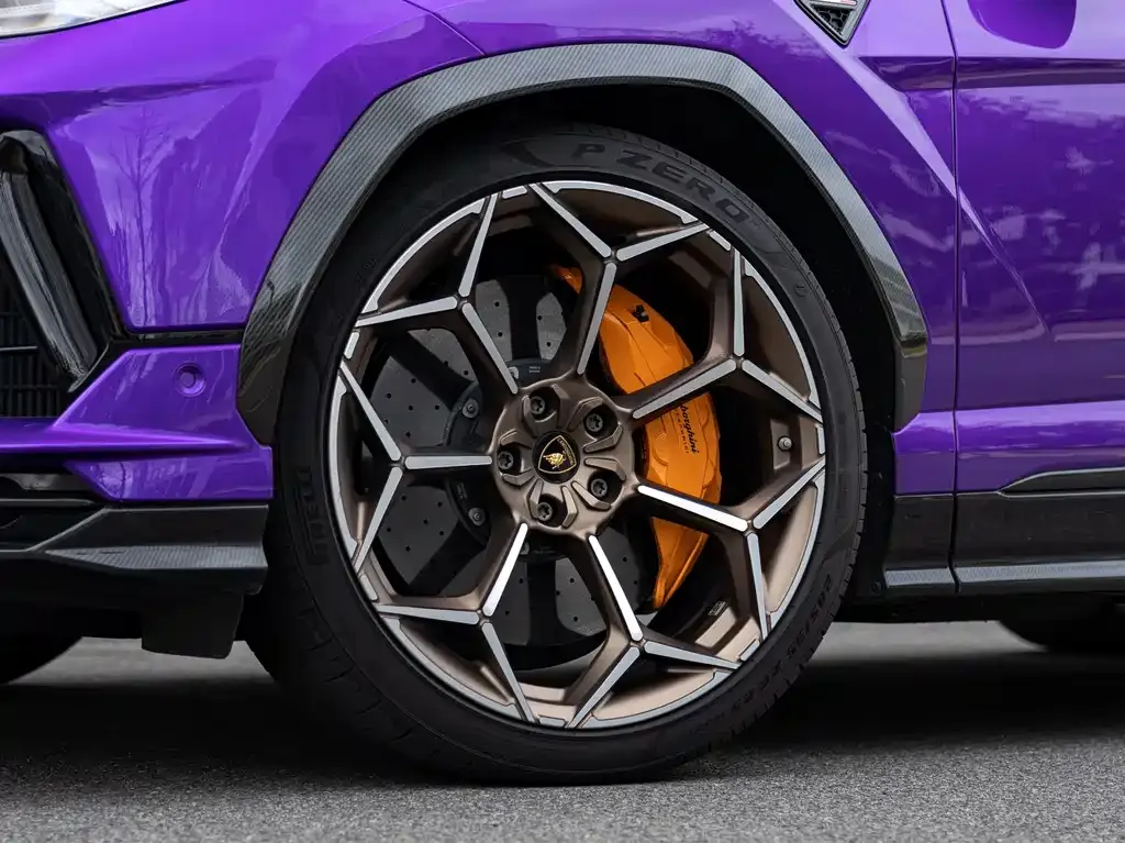Lamborghini Urus 2023 из CN, фото 8