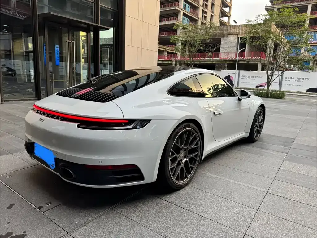 Porsche 911 2021 из CN, фото 4