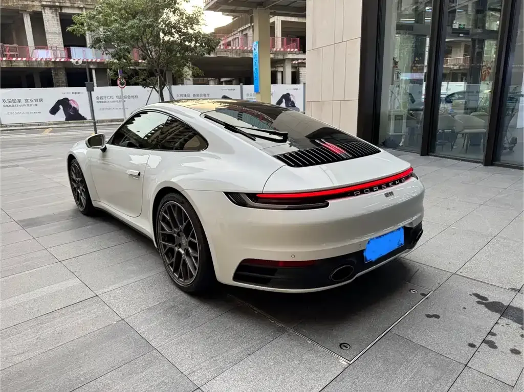 Porsche 911 2021 из CN, фото 5