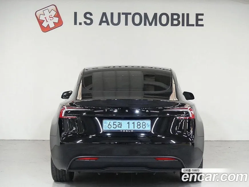 Tesla Model 3 2024 из KR, фото 3