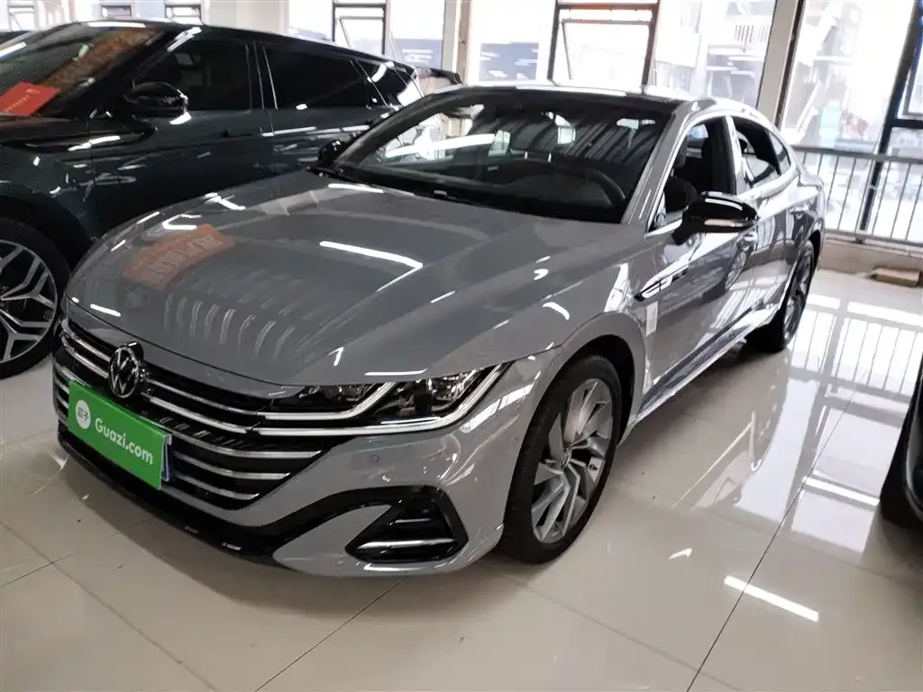 Volkswagen CC 2024 из CN, фото 2