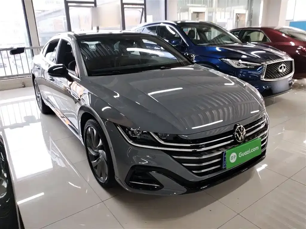 Volkswagen CC 2024 из CN, фото 4