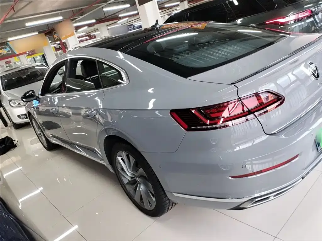 Volkswagen CC 2024 из CN, фото 5