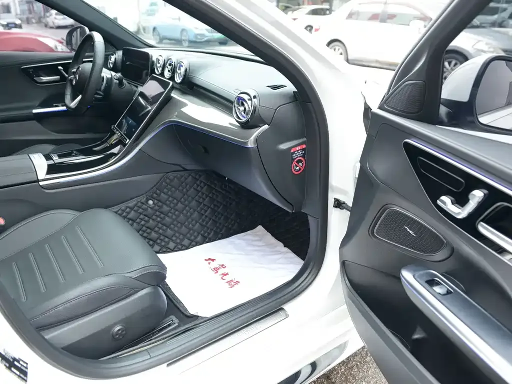Mercedes-Benz C-Class 2023 из CN, фото 7