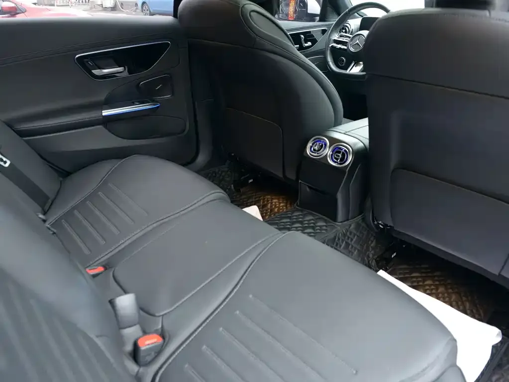 Mercedes-Benz C-Class 2023 из CN, фото 9