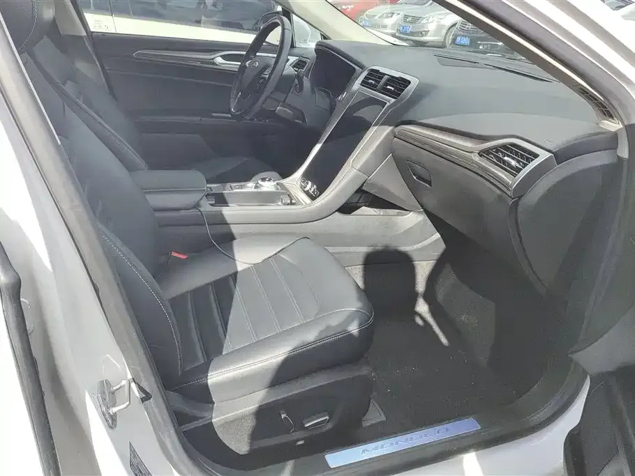 Ford Mondeo 2021 из CN, фото 8