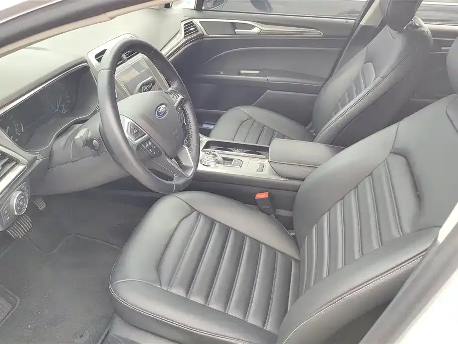 Ford Mondeo 2021 из CN, фото 9