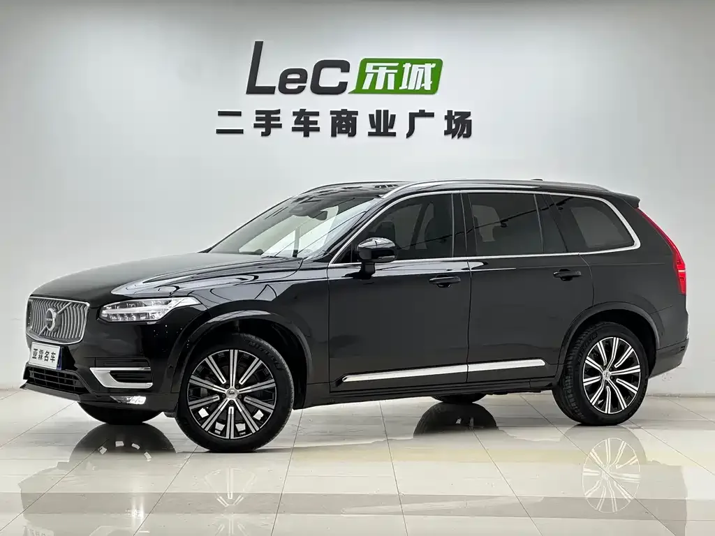 Volvo XC90 2024 из CN, фото 1