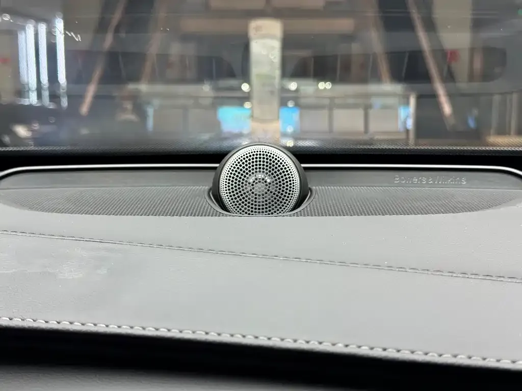 Volvo XC90 2024 из CN, фото 10