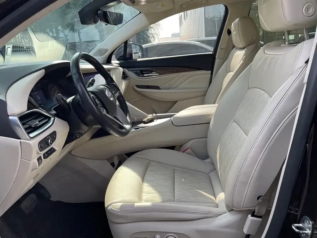 Buick Enclave 2021 из CN, фото 7