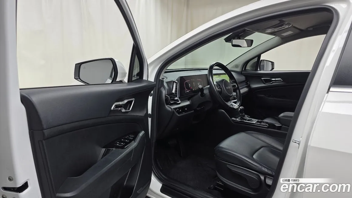 Kia Sportage — фото 10