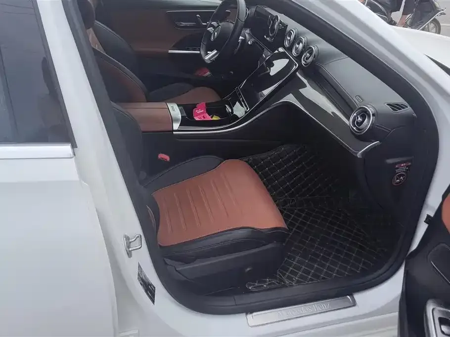 Mercedes-Benz C-Class 2024 из CN, фото 8
