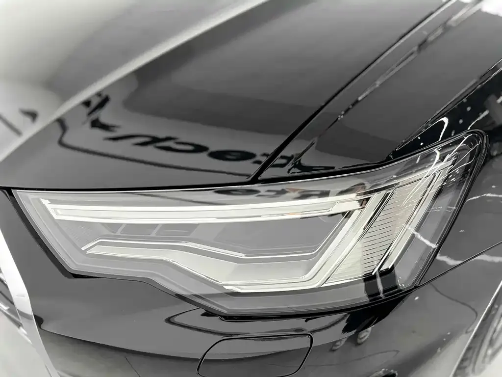 Audi A6L 2025 из CN, фото 3