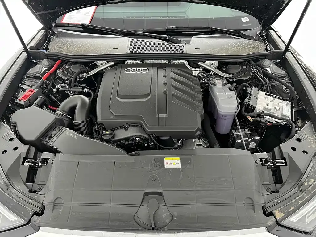 Audi A6L 2025 из CN, фото 5