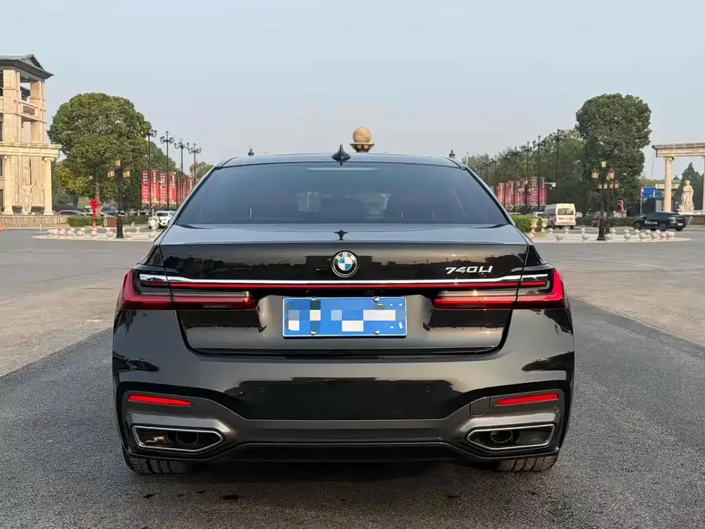 BMW 7 Series 2021 из CN, фото 6