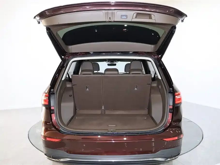 Volkswagen Viloran 2023 из CN, фото 10