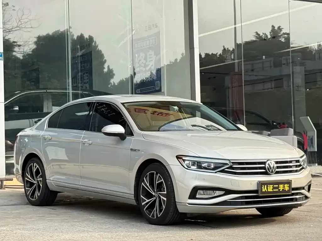 Volkswagen Magotan 2023 из CN, фото 3