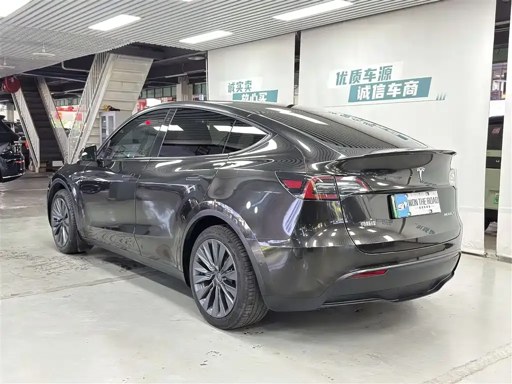 Tesla Model Y 2023 из CN, фото 5