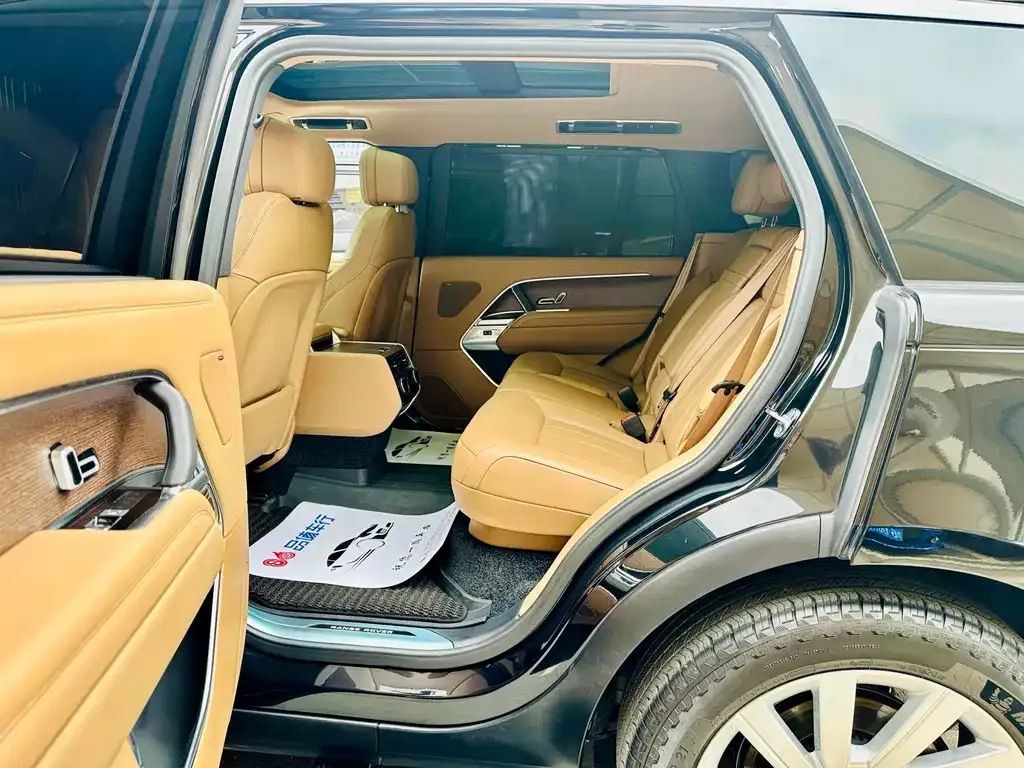 Land Rover Range Rover 2025 из CN, фото 7