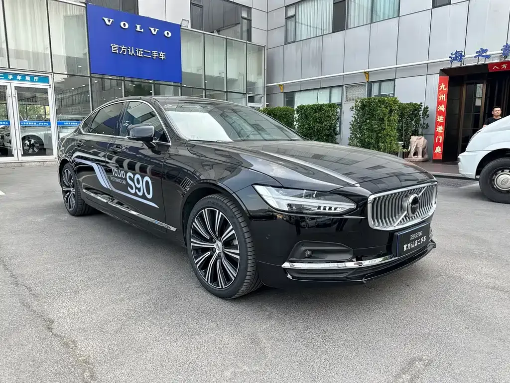 Volvo S90 2024 из CN, фото 3