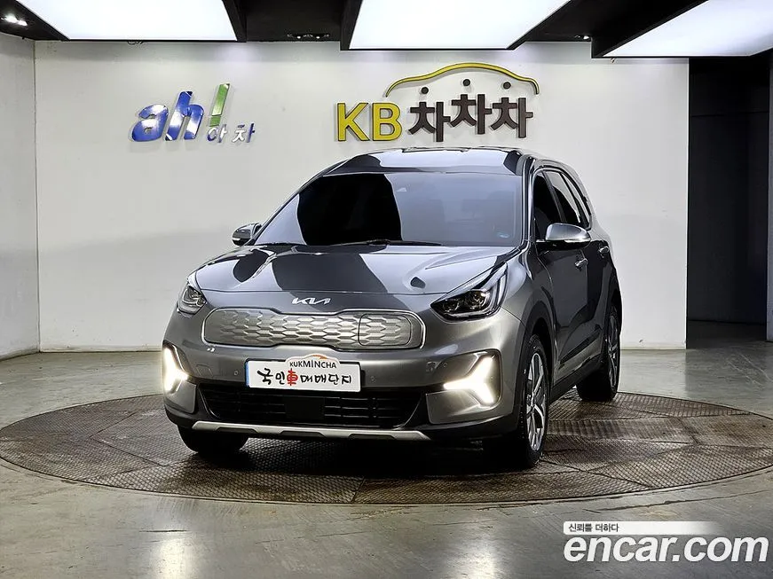 Kia Niro 2024 из KR, фото 2