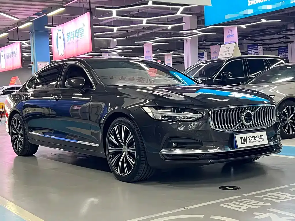 Volvo S90 2023 из CN, фото 3