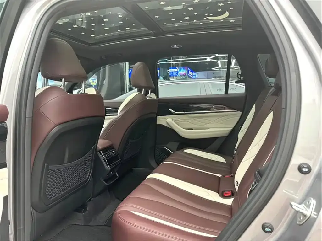 Geely Xingyue L 2022 из CN, фото 7
