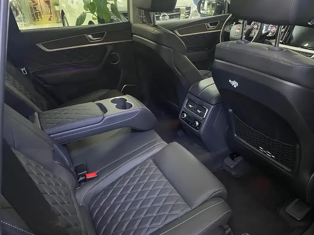 Hongqi HS7 2025 из CN, фото 9