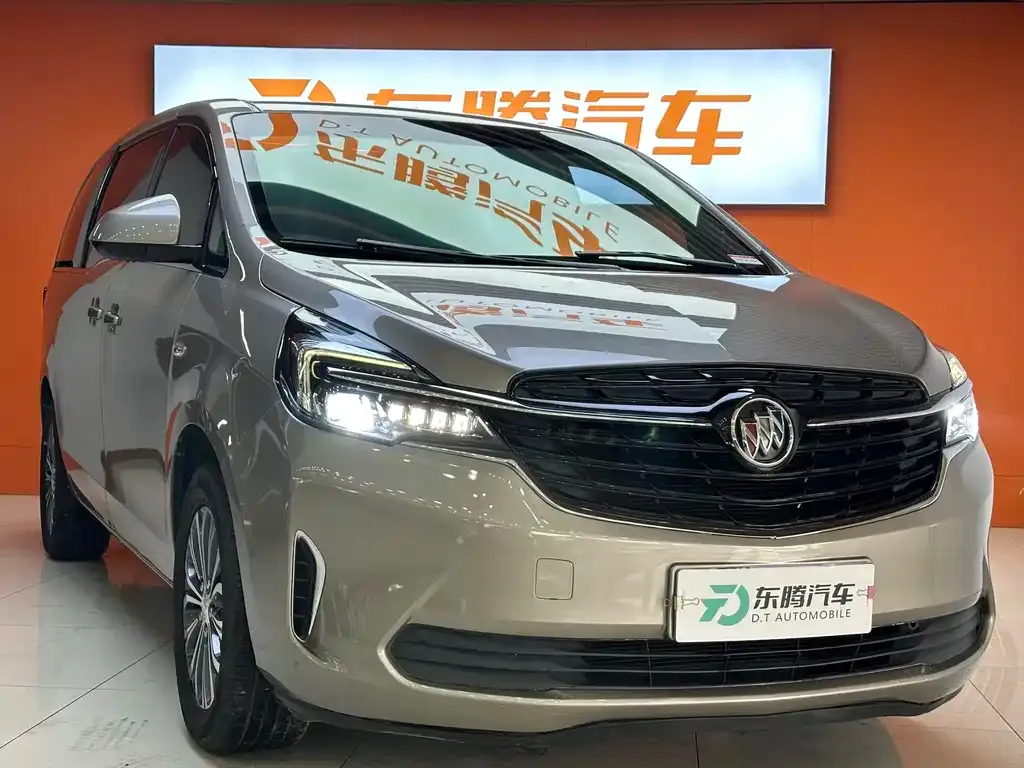 Buick GL8 2022 из CN, фото 3